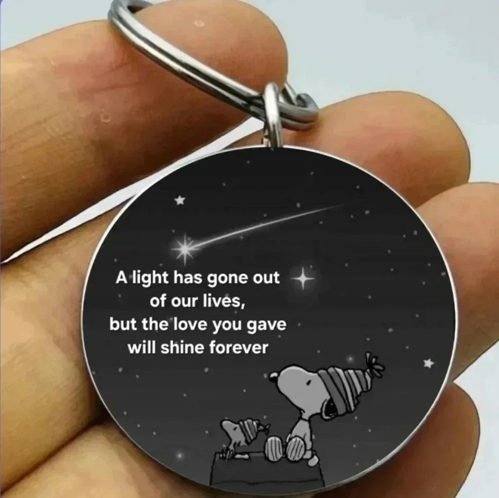 Snoopy in memory of someone we love quote keychain